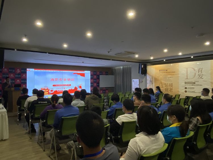 DAAO cosmetics OEM：safety is no small ma