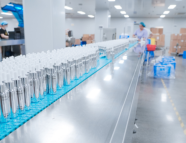 DAAO cosmetics OEM：How to Scale Producti