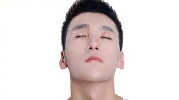 DAAO cosmetics OEM：How to